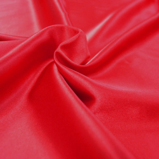 Tissu satin rouge - www.designers-factory.com